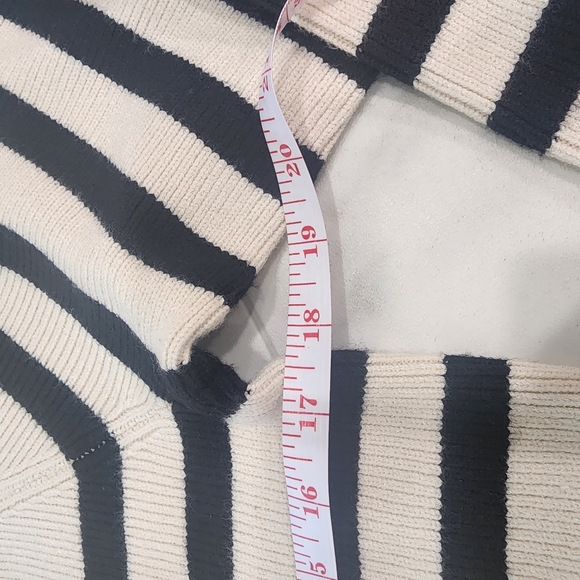 [ HAPPILY GREY] New w/ tags! CUTEST  cream/ navy striped COLLARED v-necK SWEATER - Picture 15 of 16